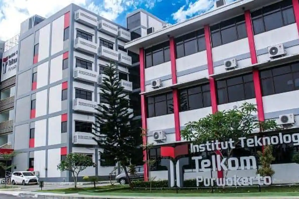 Modul Nusantara PMM 4 ITTP dan Ahmad Tohari: Memahami Budaya Banyumasan