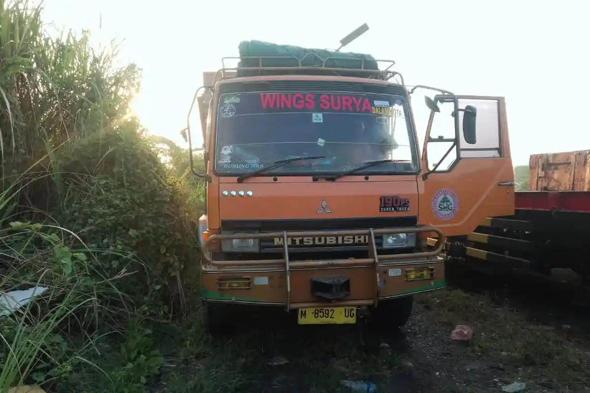 Empat Kendaraan Terlibat Kecelakaan Maut di Driyorejo Gresik, Satu Orang Meninggal Dunia