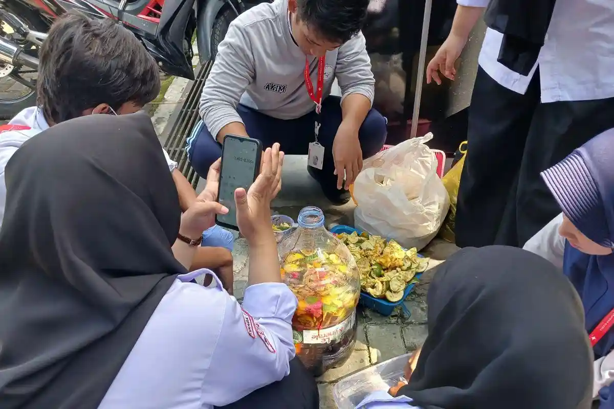 Hari Lingkungan Hidup Sedunia, PMI Kabupaten Tegal Ajak Generasi Muda Kelola Sampah Organik