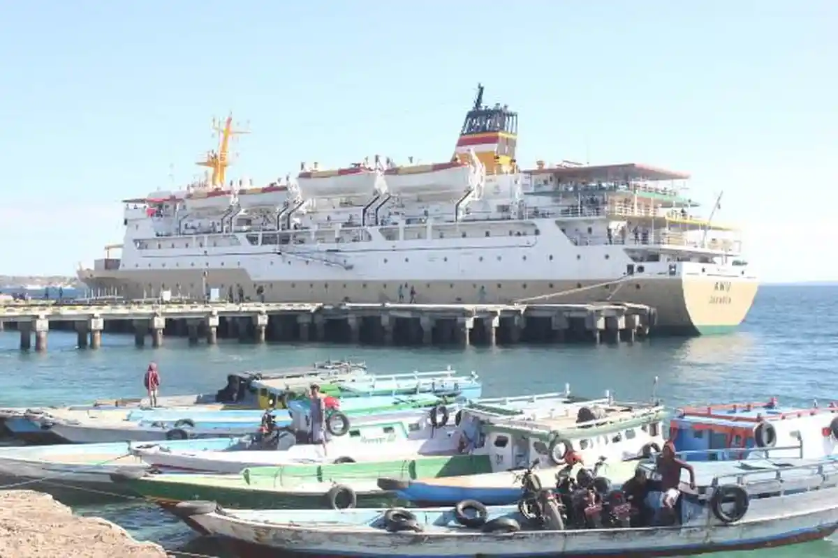 Jadwal Kapal Pelni 1-26 JULI KM Awu Semua Pelabuhan Waktu Tiba di Kumai-Benoa-Ende-Kupang Kalabahi