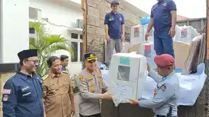 lepas-distribusi-logistik-Pilkada-2024-Sabang.jpg