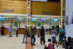 para-penumpang-saat-menunggu-proses-check-in-di-bandara-sim-blangbintang.jpg