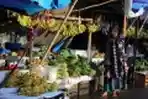 Sebelas Hari Pascagempa, Pasar Baru Mamuju Masih Sepi Pembeli