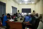 Rapat-Dengar-Pendapat-RDP-Komisi-II-DPRD-Majalengka-bersama-perwakilan-mahasiswa.jpg