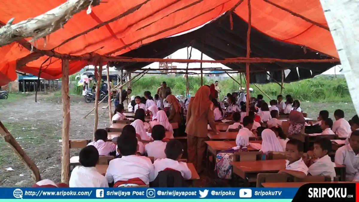 Profesi Guru Pekerjaan Mulia Sekaligus Karunia Terindah dari Allah, Jadi Guru 'YES'
