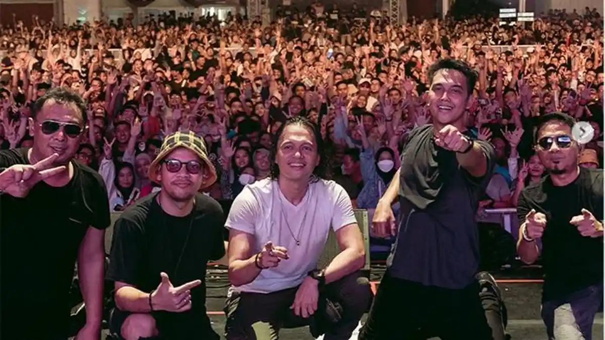 Chord Kunci Gitar dan Lirik Lagu Surga Cinta - Ada Band: Inikah Surga Cinta