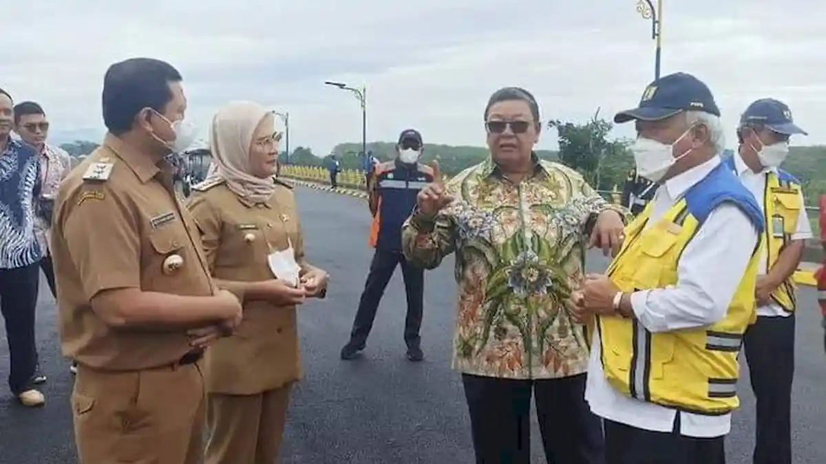 Tol Kertajati-Indramayu Sepanjang 46 KM Segera Dibangun, Bupati Nina Minta Percepatan
