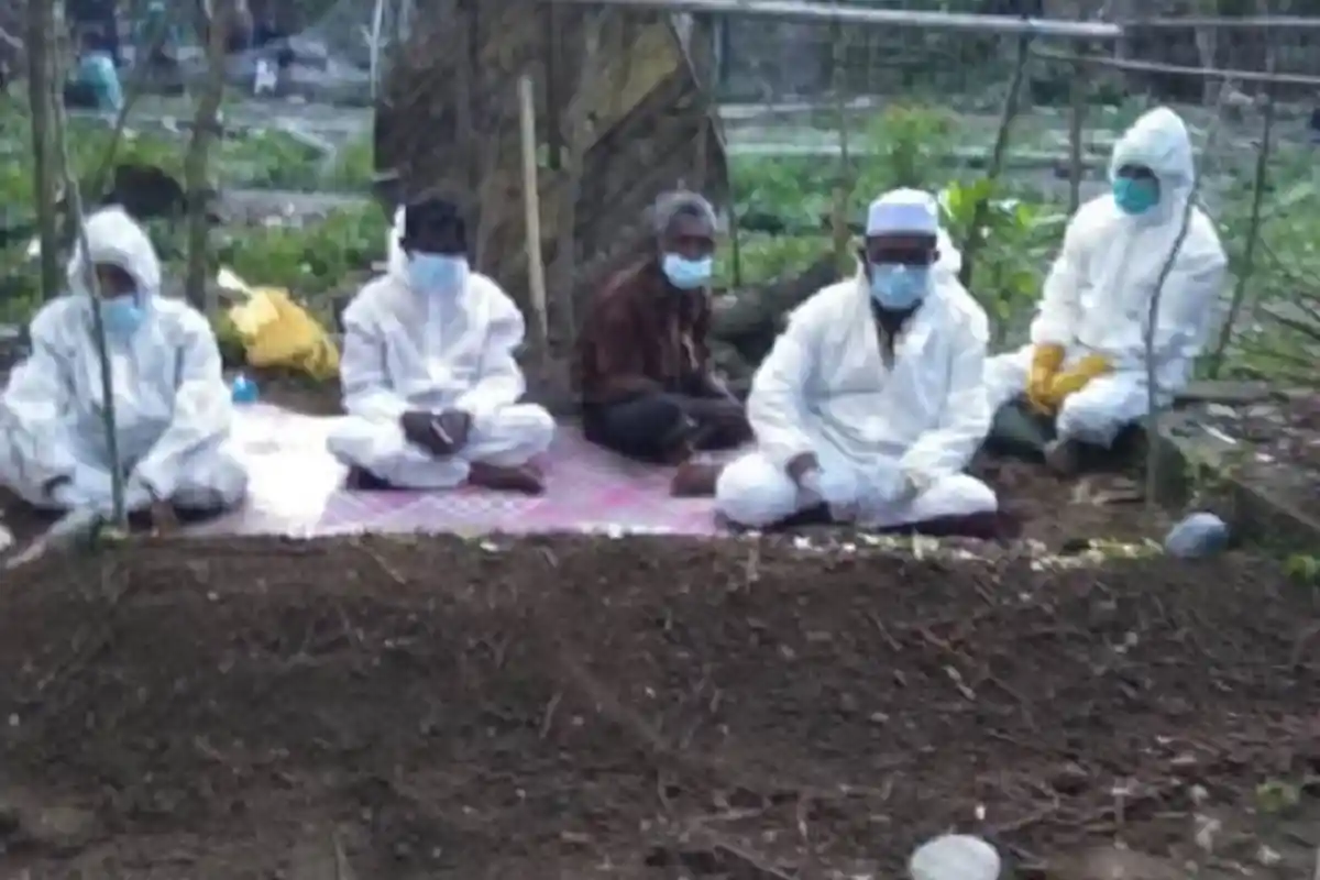 Jenazah Covid-19 di Kota Subulussalam Dimakamkan dengan Protokol Kesehatan