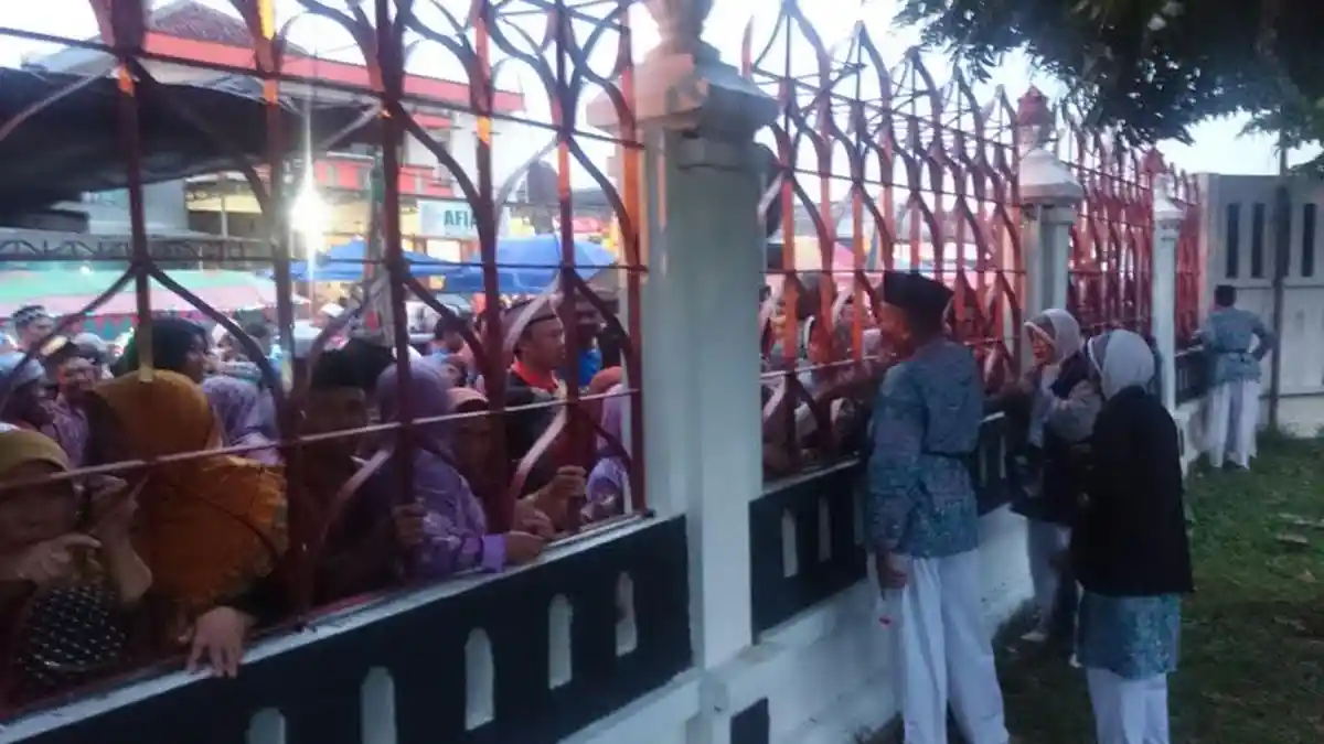 Sudah 52 Kloter Tiba di Debarkasi Solo, Ada 7 Jemaah Haji Dirawat di Arab Saudi