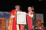 SBY Raih Gelar Doktor Honoris Causa Bidang Ekonomi dari Charles Darwin University