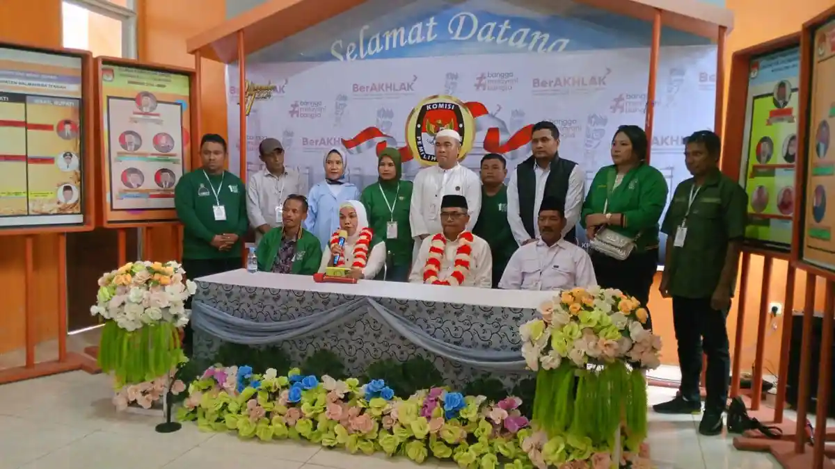 MUSTIKA Daftar ke KPU, Muttiara: Hadir Untuk Kesejahteraan Warga Halmahera Tengah Maluku Utara