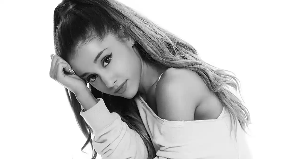 Kunci Gitar dan Lirik Lagu We Can't Be Friend - Ariana Grande