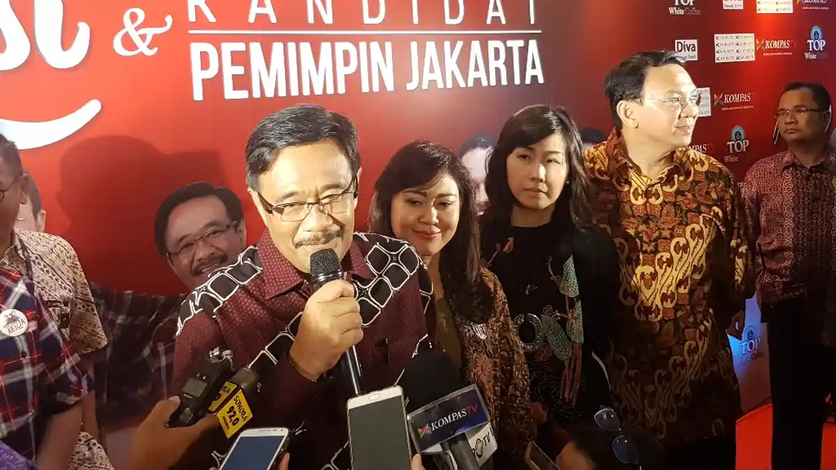 Djarot Ungkap Alasannya Pakai Peci di Putaran Kedua Pilkada DKI Jakarta
