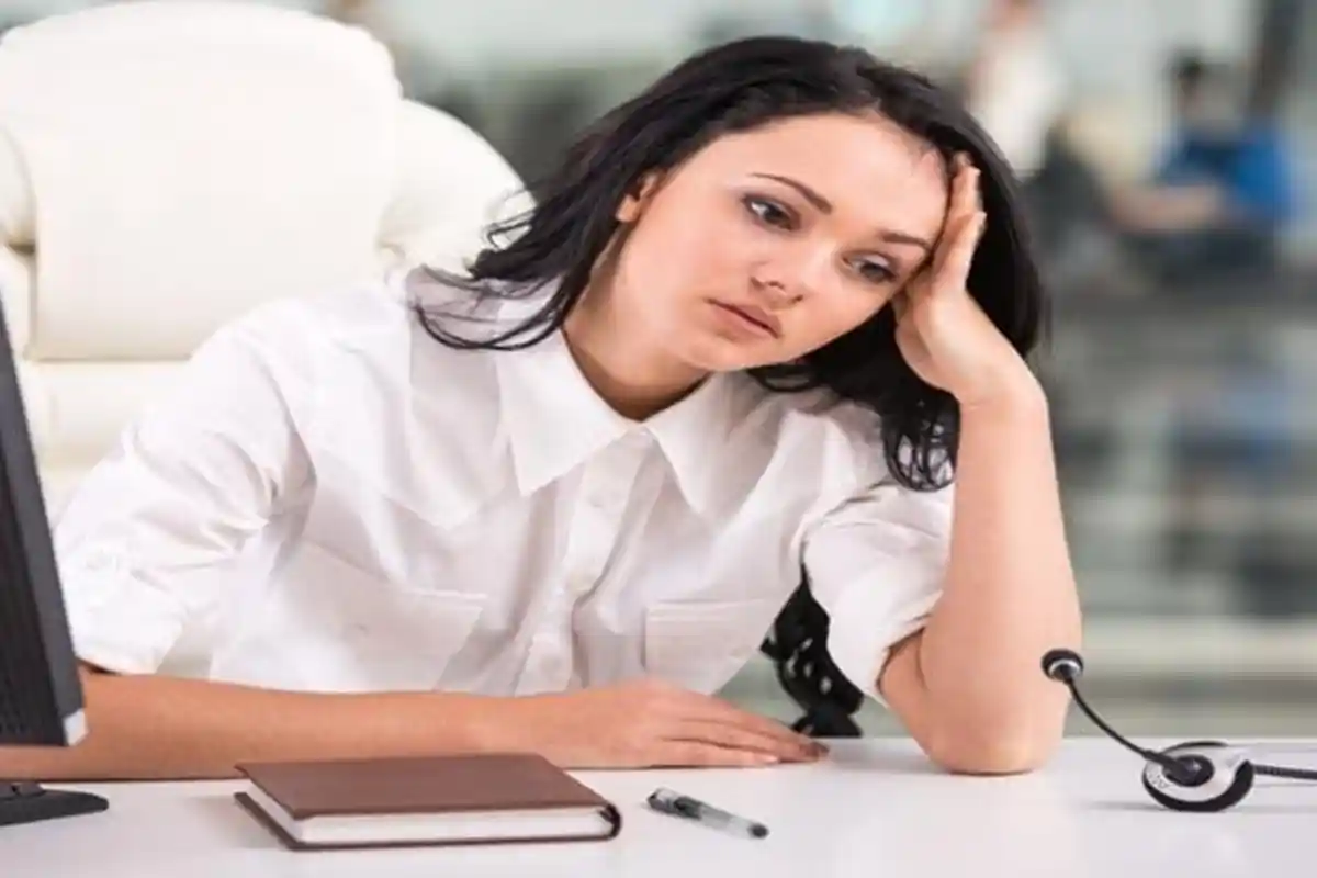 Enam Masalah Kesehatan yang Menggerogoti Anda Saat Bekerja di Belakang Meja
