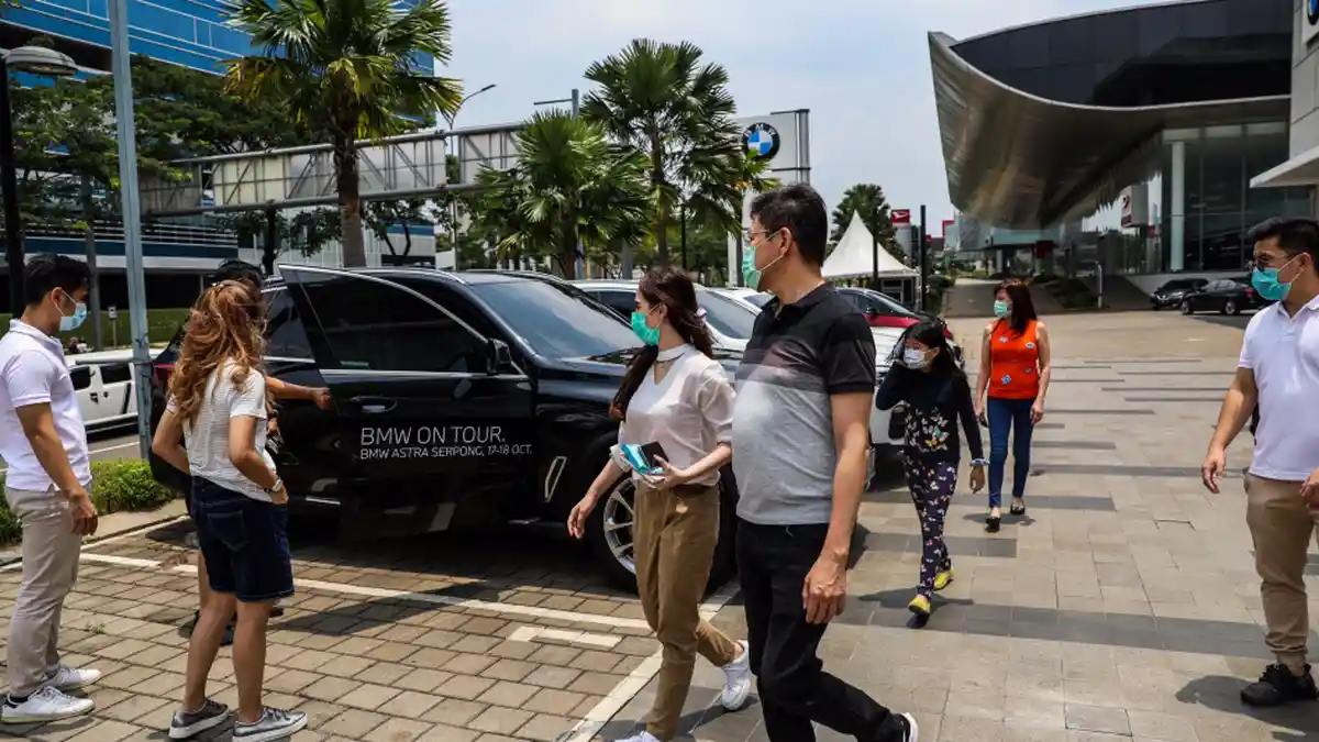 FOTO - Melihat Model Flagship BMW X7, BMW i3s dan BMW i8 Roadster Pada Ajang BMW On Tour - bmw-11.jpg