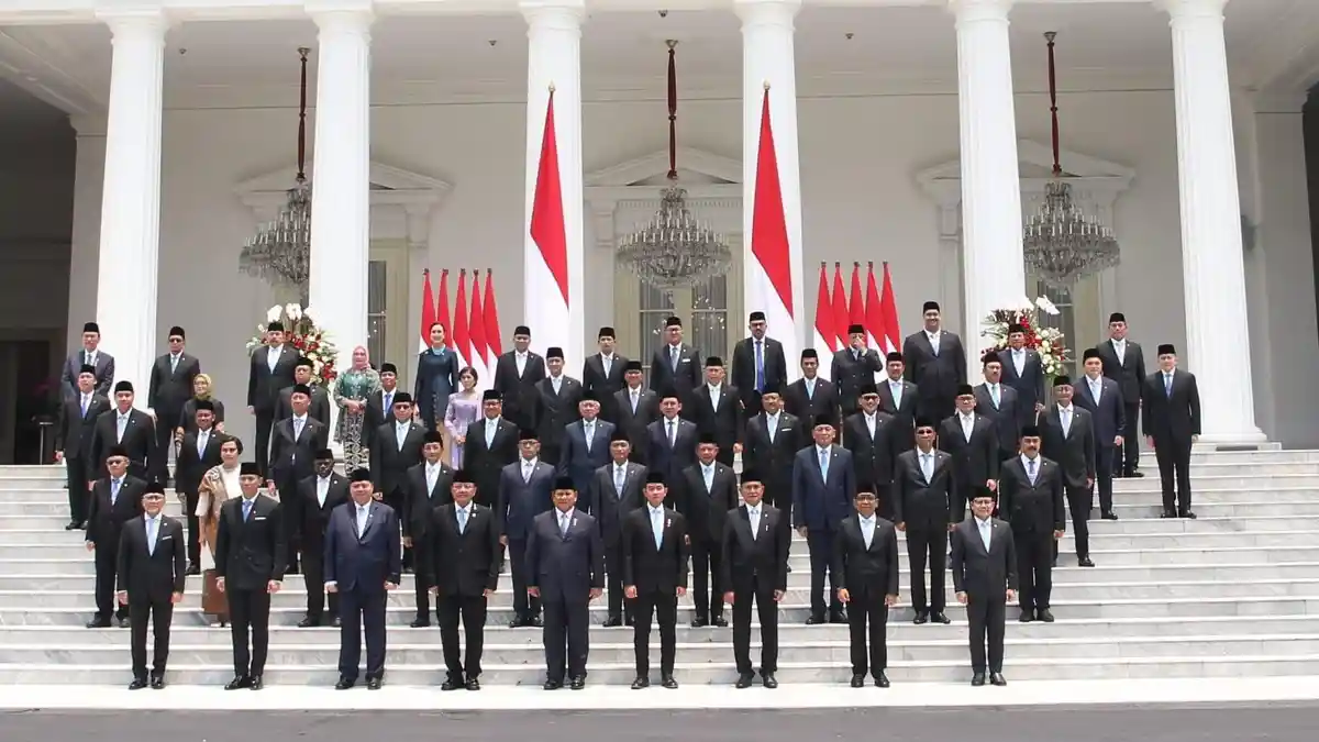 Isu Reshuffle Kabinet Kembali Mencuat, 3 Kriteria Menteri yang Diprediksi Bakal Didepak Prabowo