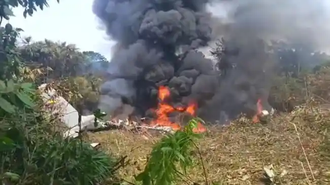 Pesawat Militer Kolombia Jatuh Menewaskan 69 Orang, Presiden Gustavo Petro Salahkan Pendahulunya