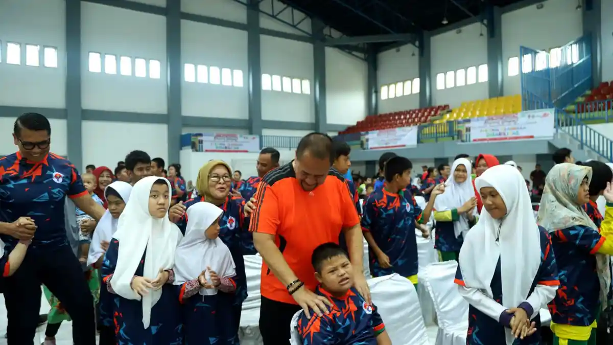 Diikuti 300 Siswa SLB, Pj Gubernur Sumut Apresiasi Festival Olahraga Disabilitas