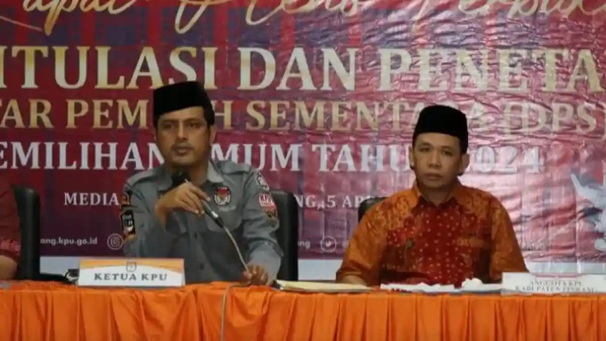 KPU Pinrang Tetapkan DPS Pemilu 2024 298.854 Pemilih dan Jumlah TPS 1.203