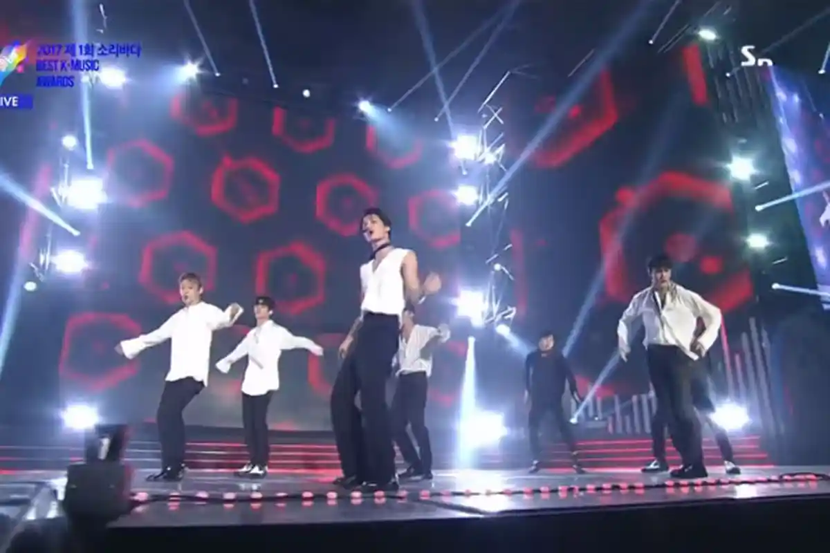 Meski Tanpa Rapper Utama Chanyeol, Sehun EXO Malah Banjir Pujian Netizen: Telingaku Diberkati