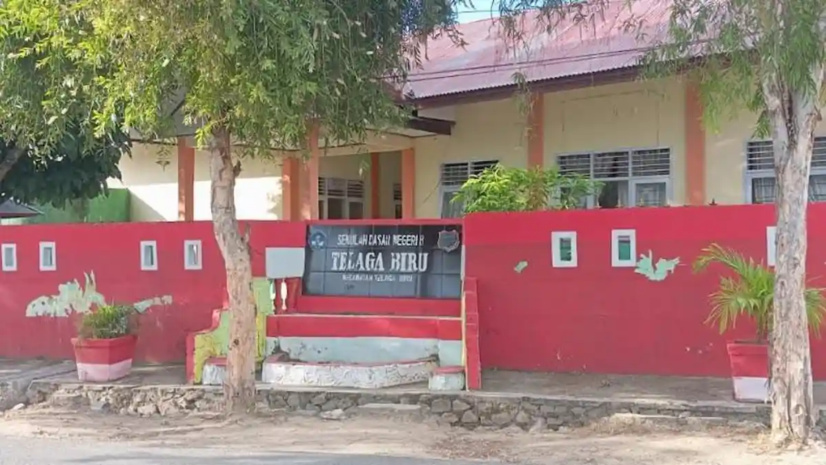BREAKING NEWS: Ortu Siswa SDN 8 Telaga Biru Gorontalo Mengeluh Iuran 'Tak Masuk Akal'