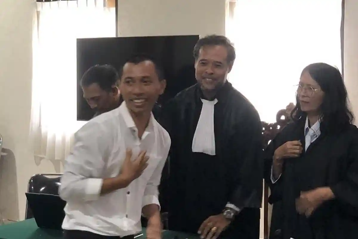 Senyum Lebar Nyoman Sukena Diperbolehkan Pulang, Lahir Saat Tumpek Kandang Jadi Penyayang Binatang