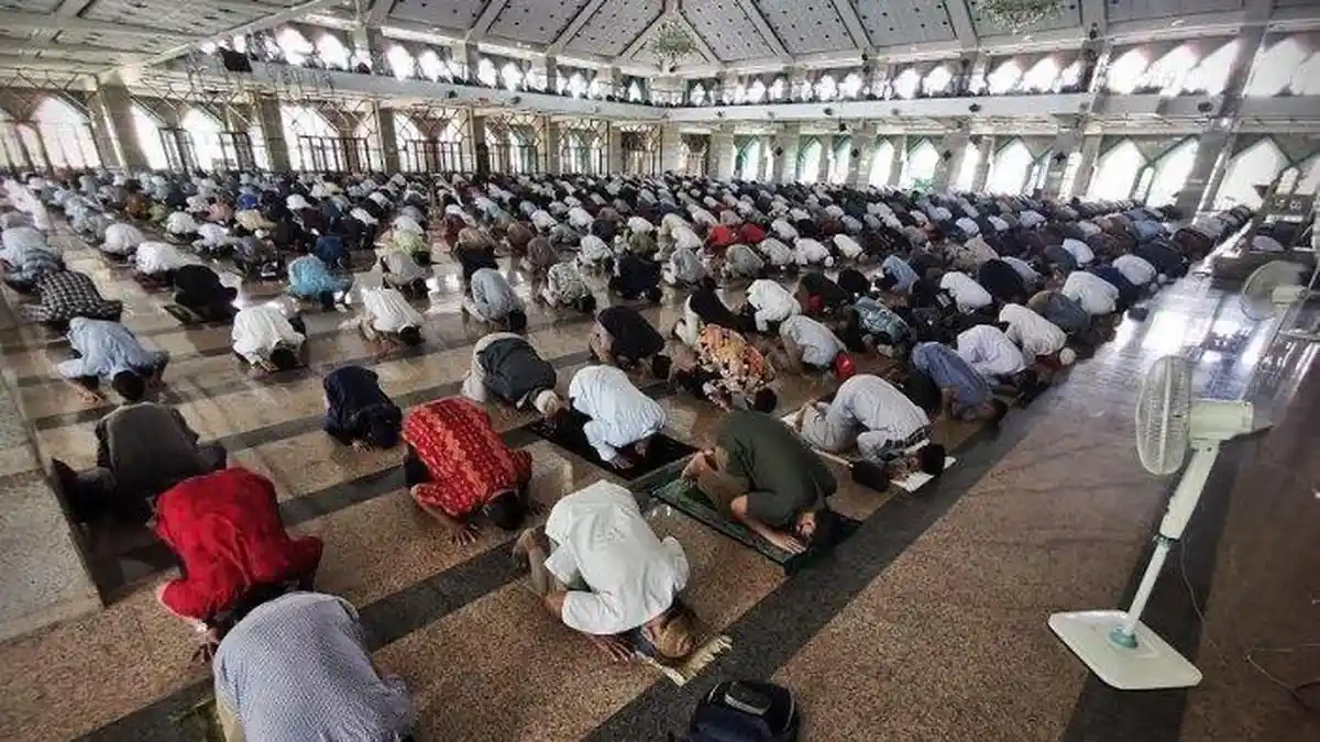 Jadwal Sholat Hari Ini Rabu 6 April 2022 atau 4 Ramadhan 1443 H Wilayah Makassar dan Sekitarnya