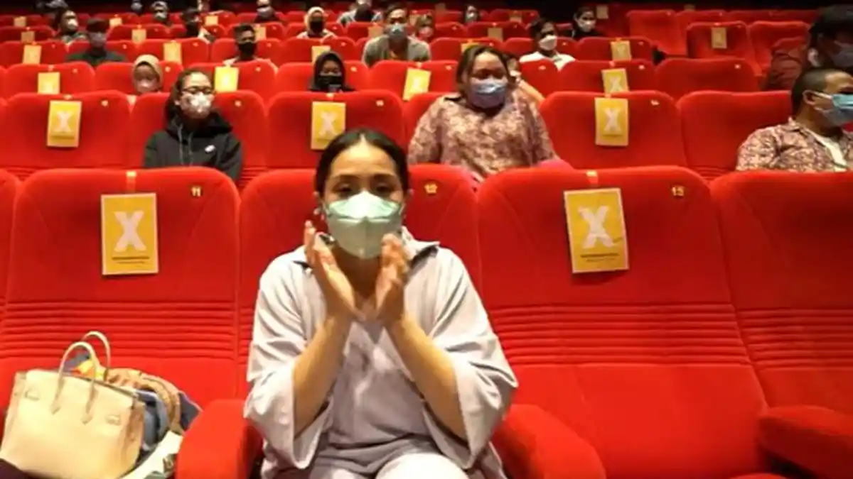Raffi Ahmad Sewa Satu Studio Bioskop Demi Penuhi Ngidam Nagita Slavina