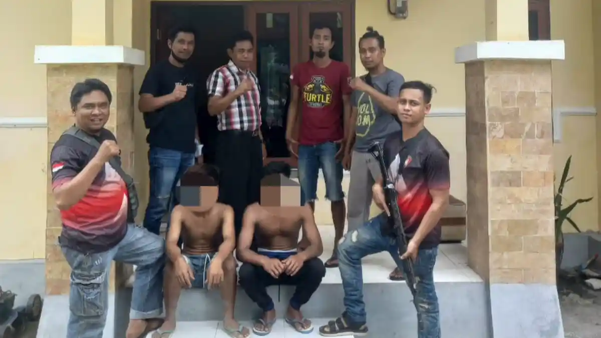 Aksi Bobol Kios Terekam CCTV, Dua Pencuri 15 Slop Rorok di Sigi Dibekuk Polisi
