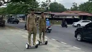 310526-Satpol-PP-PAdang.jpg