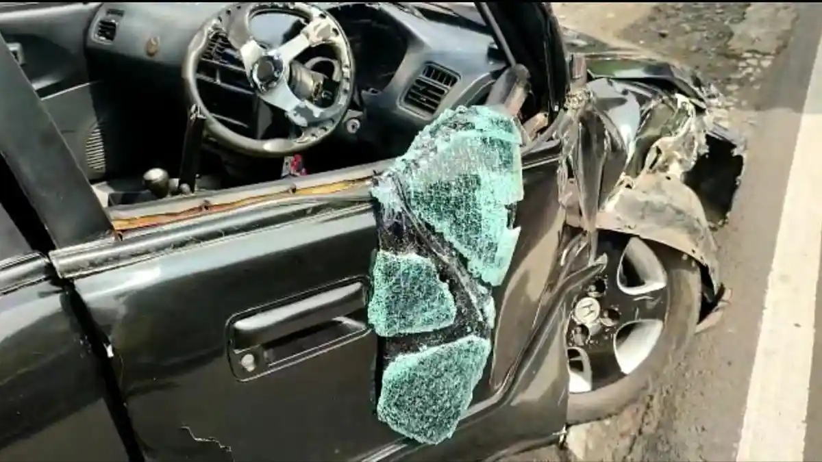 Kecelakaan di Jalan Sukabumi-Bogor, Honda City vs Angkot Adu Banteng, Berawal dari Sopir Pusing