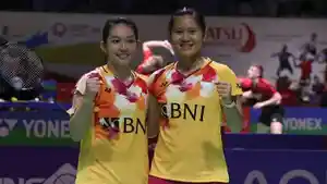 pasangan-Ganda-Putri-Indonesia-Ribka-Sugiarto-kiri-dan-Lanny-Tria-Mayasari-kanan.jpg
