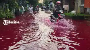 TERKENA-PEWARNA-TEKSTIL-Genangan-banjir-di-Kelurahan-Joyotakan-Serengan-Solo.jpg