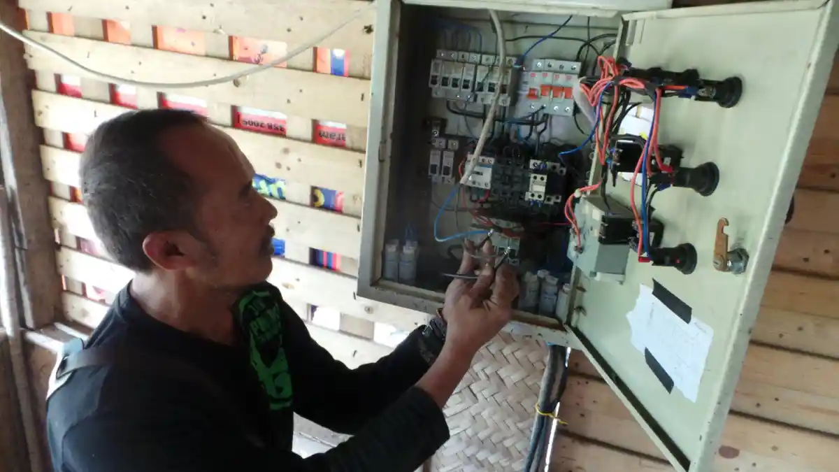 PLN Segera Putus Subsidi Sambungan Masyarakat Non Miskin
