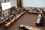 Raker Komisi I DPR dengan Menlu