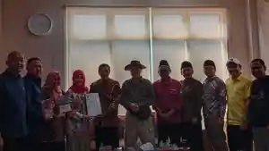tinjau-lokasi-situs-yang-disebut-tempat-kelahiran-Bung-Karno-di-Ploso-Jombang.jpg