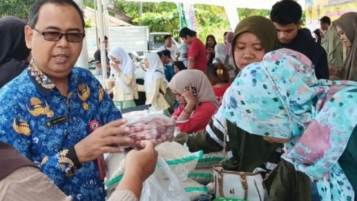 Jelang Nataru 2026, NTB Klaim Stok Pangan Aman Meski Dilanda Cuaca Ekstrem