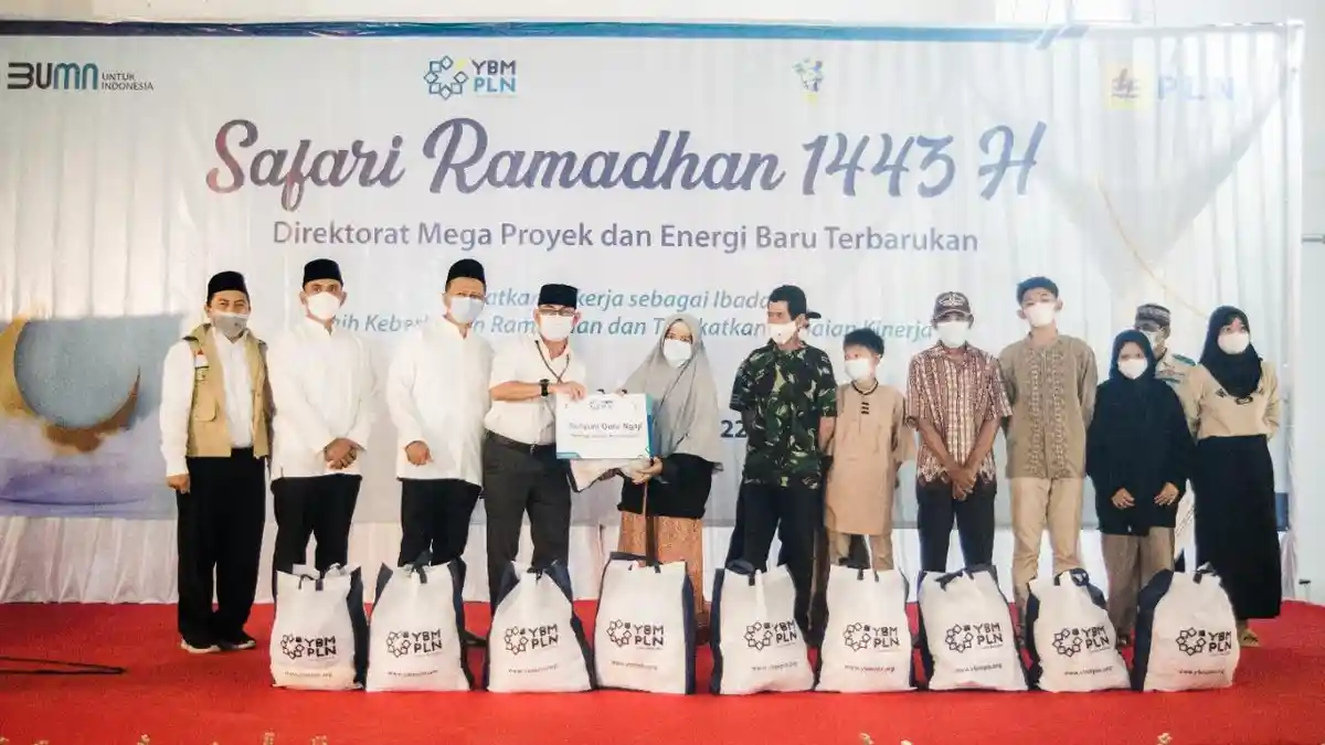 Semangat Berbagi Merawat Negeri, YBM PLN UIP JBT Salurkan Bantuan Ramadhan 1443 H