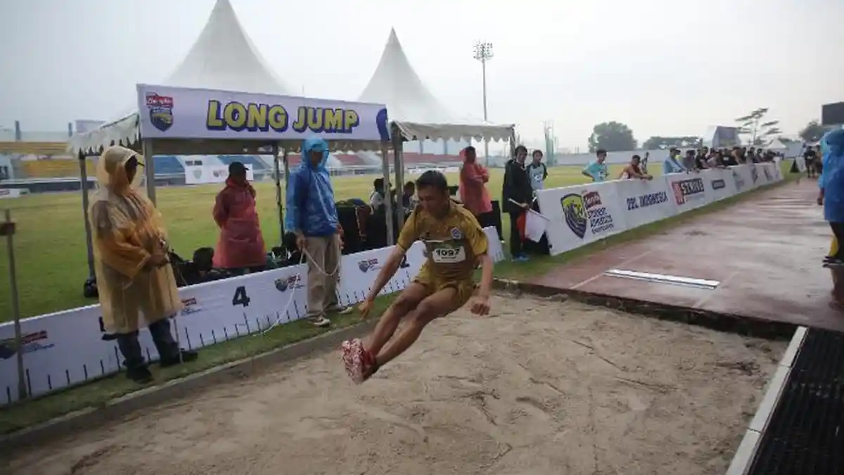 Mengenal Lompat Jauh: Aturan, Teknik Dasar, hingga Jenis-jenis Gayanya ...