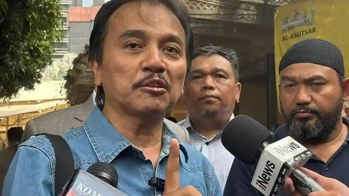 Didampingi Refly Harun, Roy Suryo Hadiri Sidang Perdana Praperadilan, Ada 4 Permohonan - Tribunsumsel.com