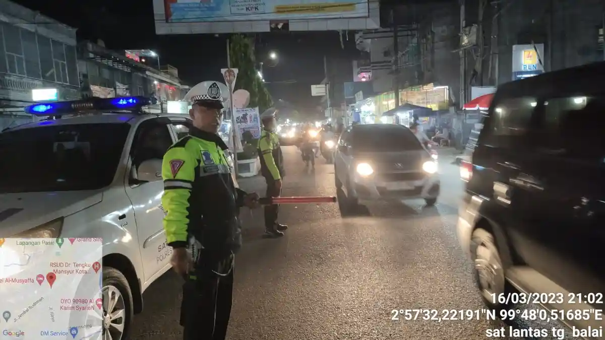 Untuk Kenyamanan Warga, Sat Lantas Polres Tanjung Balai Blue Light Patrol dan Penjagaan Setiap malam