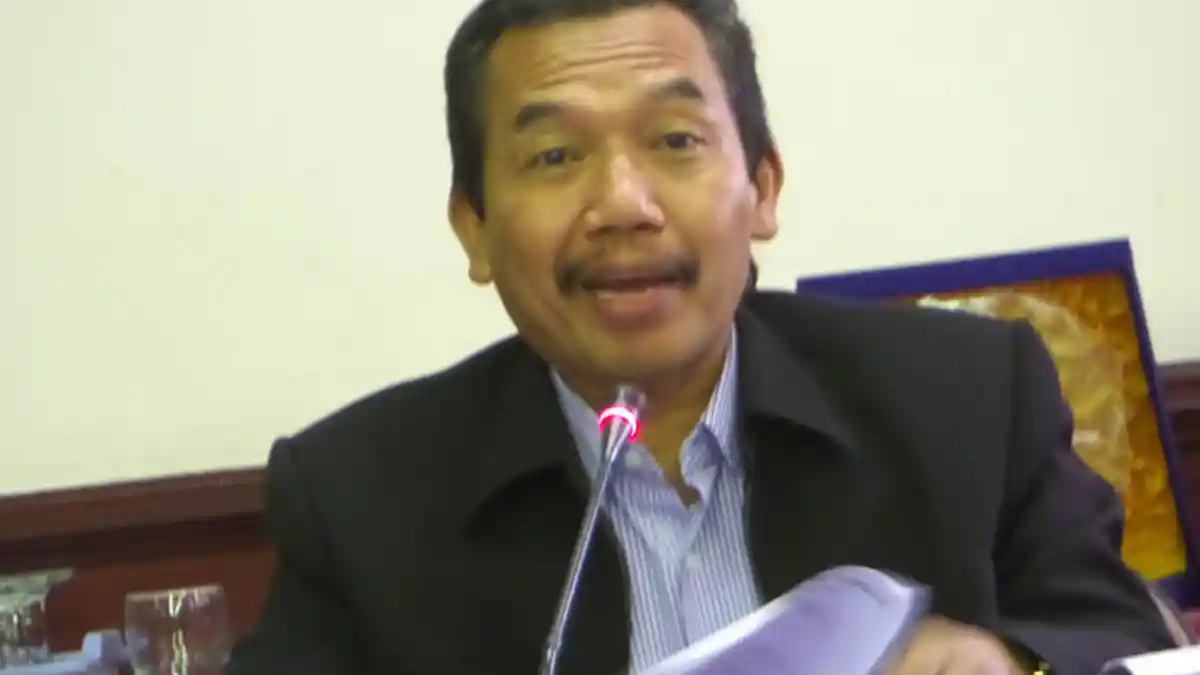 Serapan APBD 2017 Beberapa Dinas Masih Rendah Jelang Akhir Tahun, DPRD Surabaya Lakukan Evaluasi