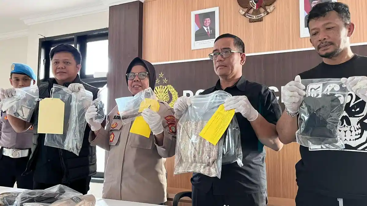 Janjian Bertemu Mantan, Pria di Tangerang Dijebak hingga Ditusuk Suami Sah
