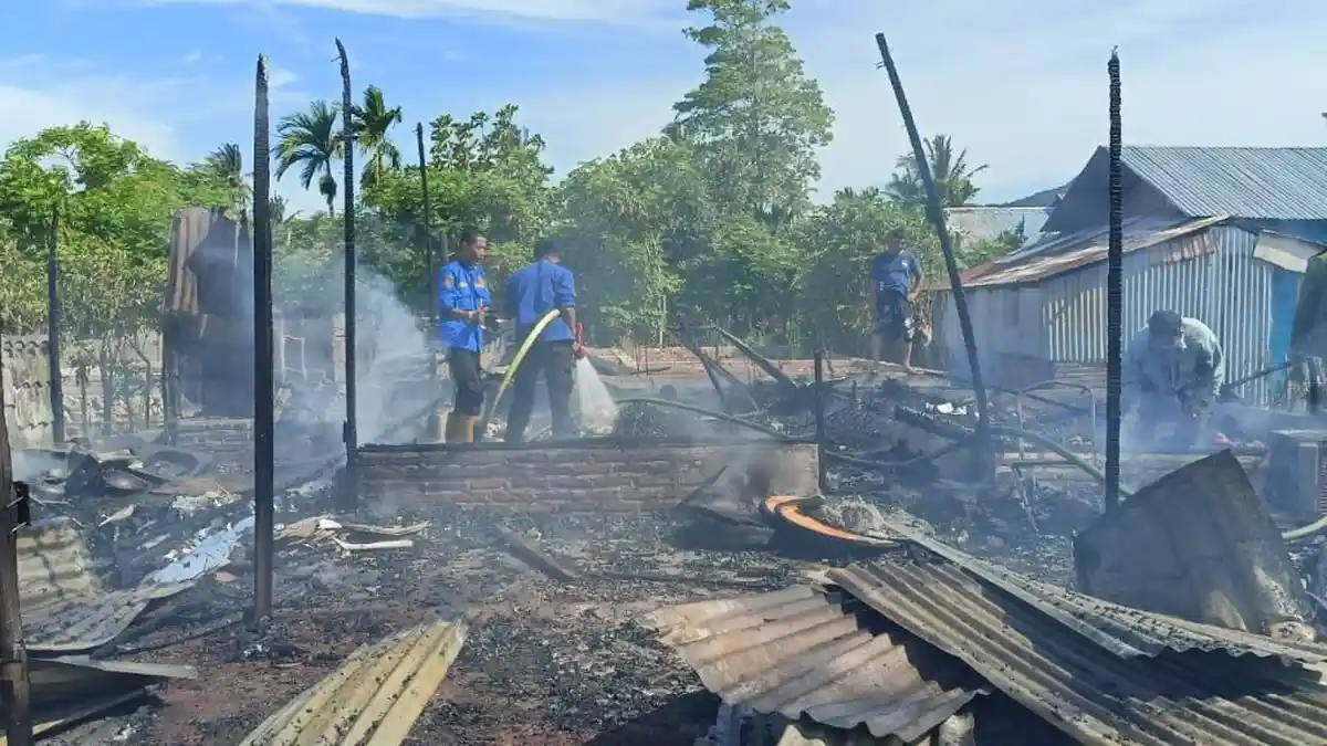 Rumah warga Gampong Baro Peukan Bada Aceh Besar Terbakar, Sepmor dan Dua Unit Sepeda Ikut Hangus
