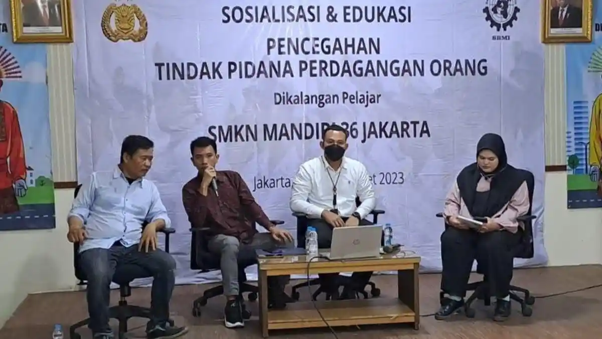 SBMI Kerja Bareng Polri Dan SMK 36 Jakarta Utara Sosialisasi Bahaya TPPO
