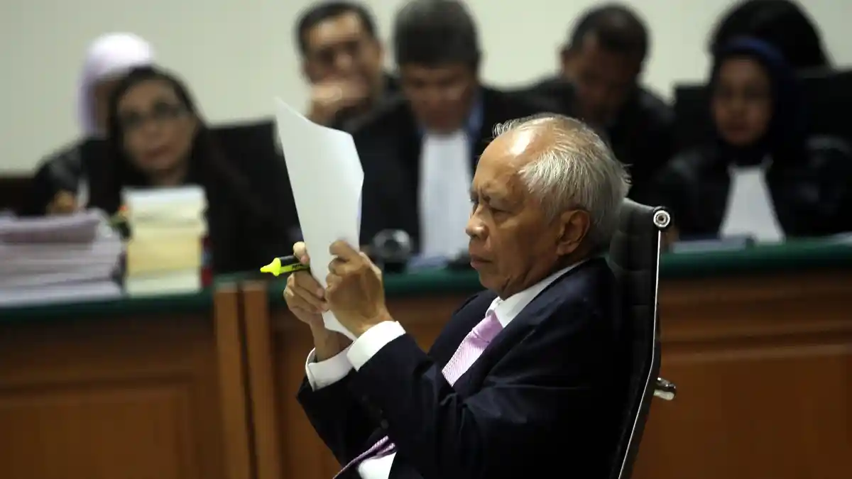Kaligis: Kalau Begini Caranya Kantor Saya Mau Dimatikan