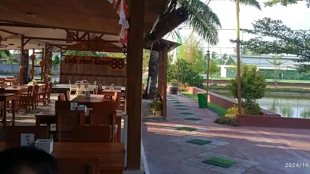 Pemilik Kafe di Mateng Sambut Baik Tarif PBB-P2 Tak Naik, Harap Pemkab Konsisten