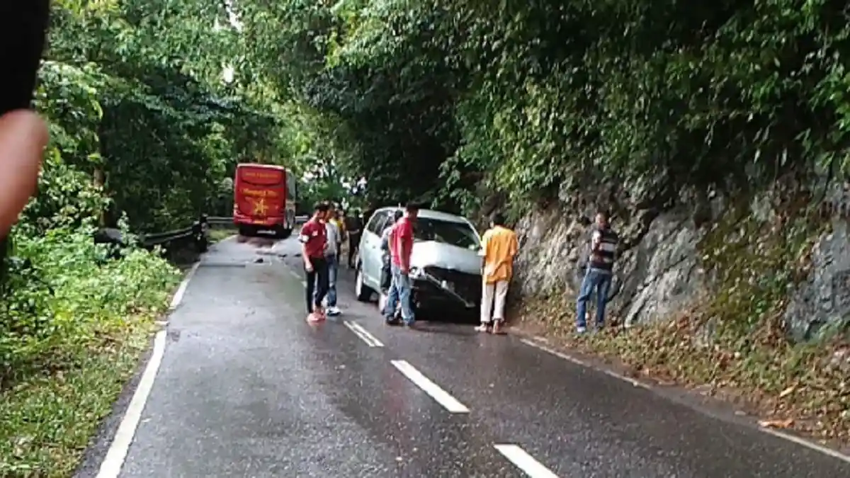 Beredar Pesan Berantai, Ada Tumpahan Minyak Sawit di Lintasan Geurutee, Begini Kata Polisi