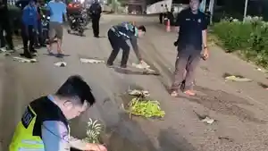 Kecelakaan-maut-melibatkan-Toyota-Fortuner-di-pik.jpg
