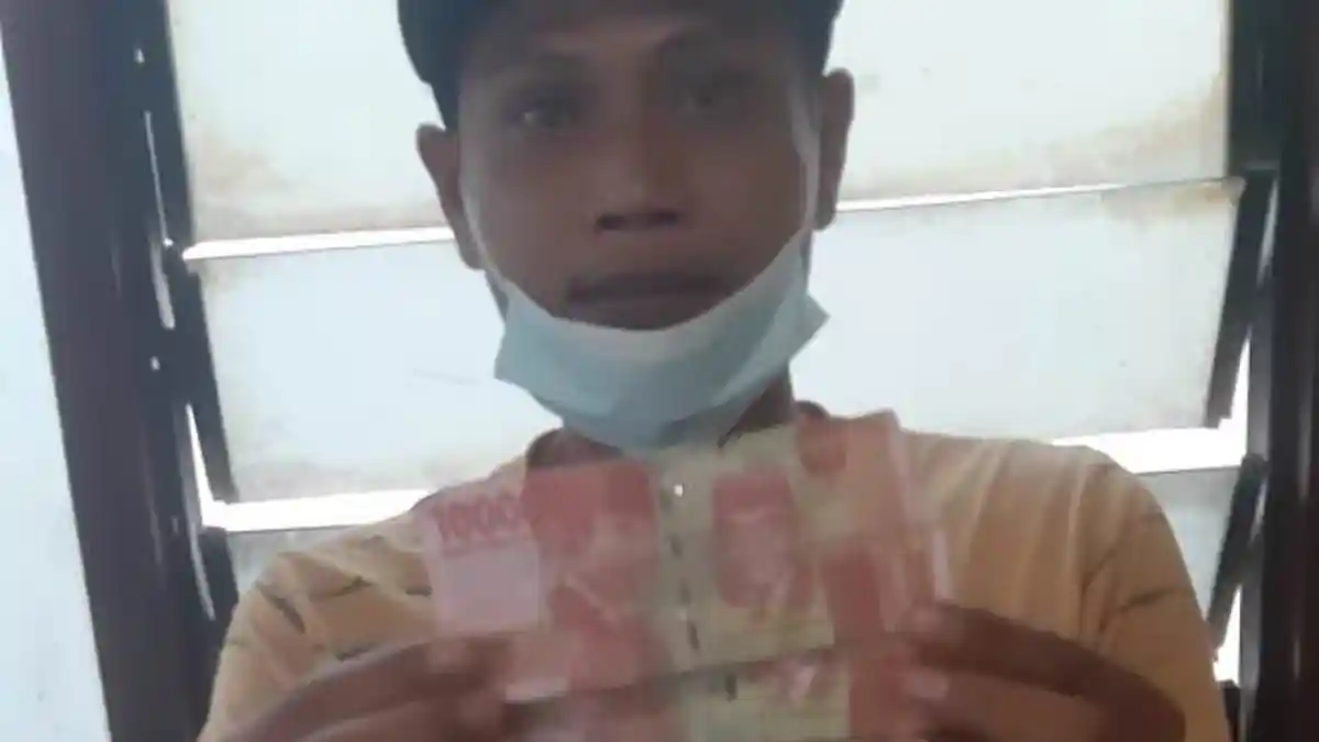 UANG Palsu Pecahan Rp 100 Ribu Beredar di Desa Cinta Rakyat, Polisi Imbau Warga Berhati-hati